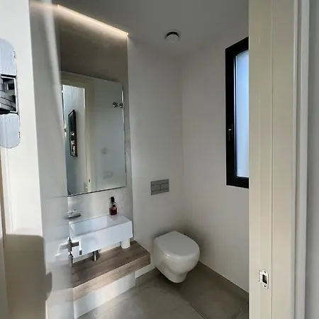 Esenzia Arboleda Villa