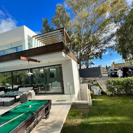 Villa Esenzia Arboleda Estepona